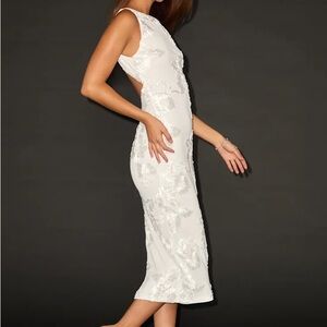 Taylin White Floral Applique Backless Midi Dress